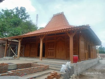 Jual Rumah Joglo Kayu Jati mewah untuk hunian, pendopo, villa, dan resort