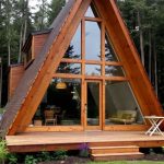 Rumah Segitiga Kayu Jati Kokoh Untuk Resort