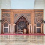 Mihrab Masjid Kayu Jati Perhutani Ukiran Kaligrafi