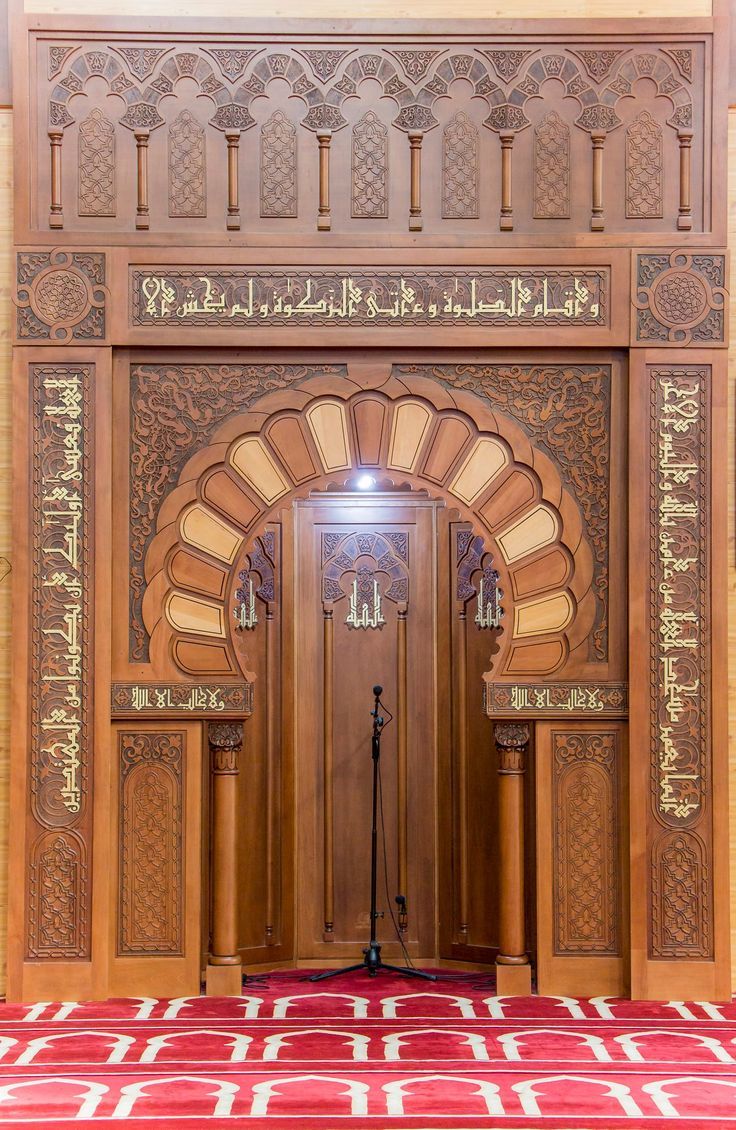 b890cd6b4b2ad310f9807d3fb7205bb4 Jasa Pembuatan Mihrab Masjid Kayu Jati Ukiran Jepara - Image 1