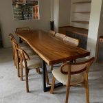 Set Meja Makan Kayu Jati Solid 6 Kursi Rotan